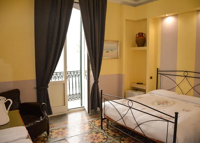 ベッド・アンド・ブレックファスト Le Colonne 3*